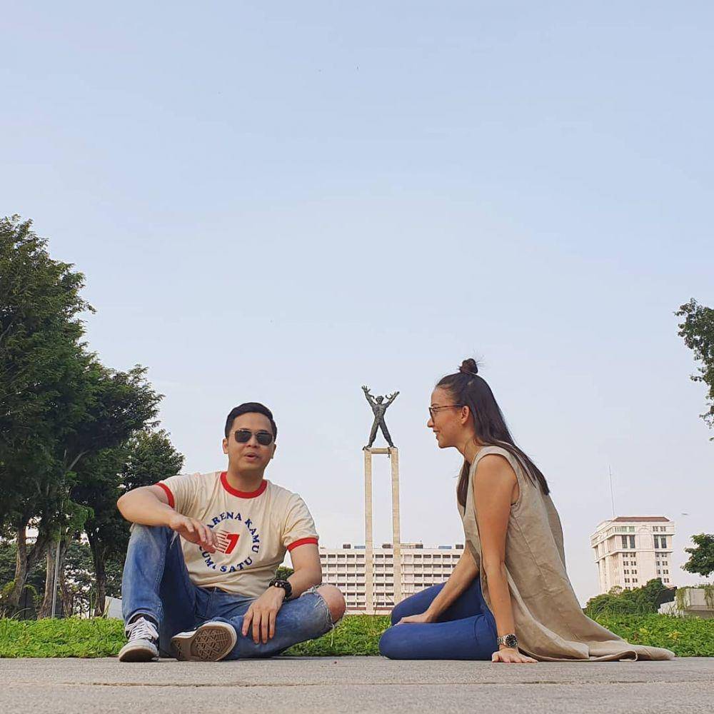 instagram.com/karinanadila8921