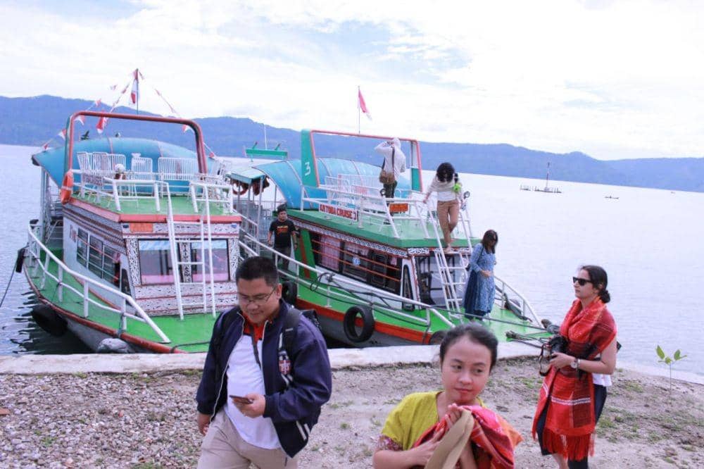 Ke Danau Toba, Famtrip Media India Eksplorasi Huta Sialangan dan Tomok