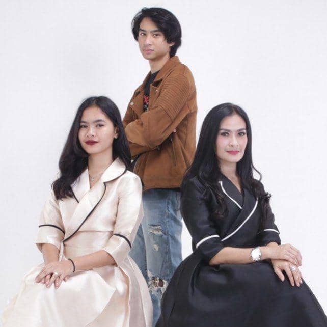 Instagram.com/isdadahlia