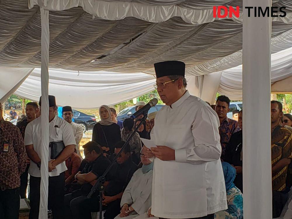 SBY Kenang Ibunda Sebagai Sosok yang Relijius dan Punya Prinsip Kuat