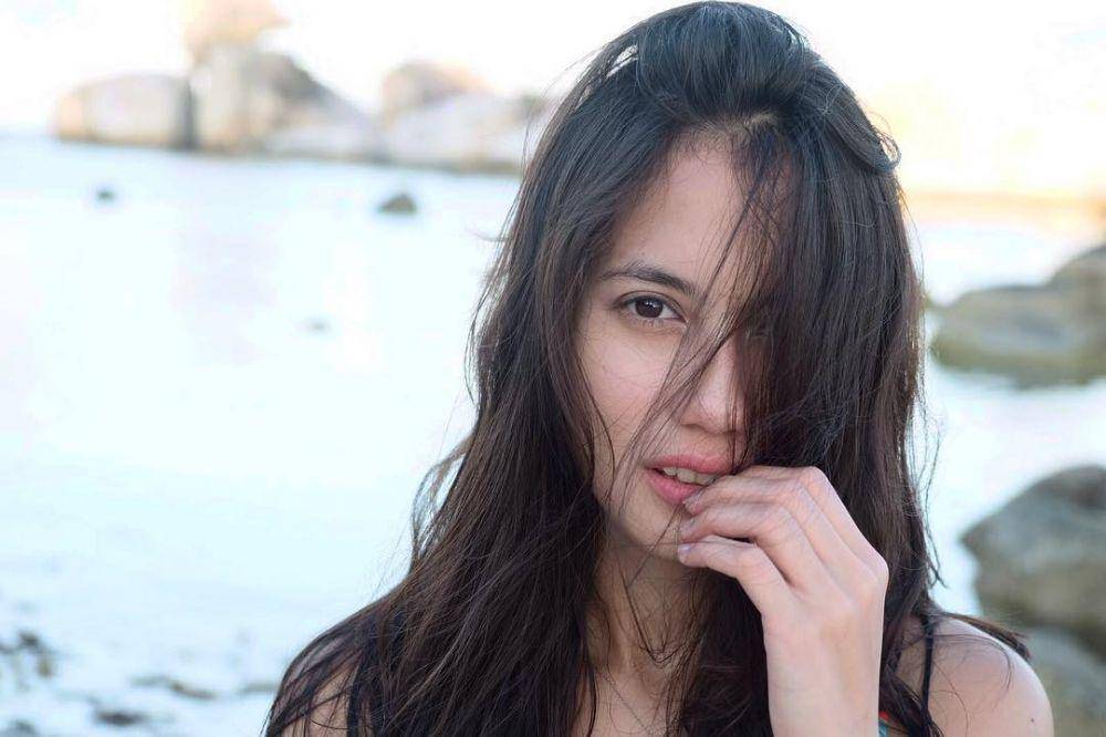instagram.com/pevpearce