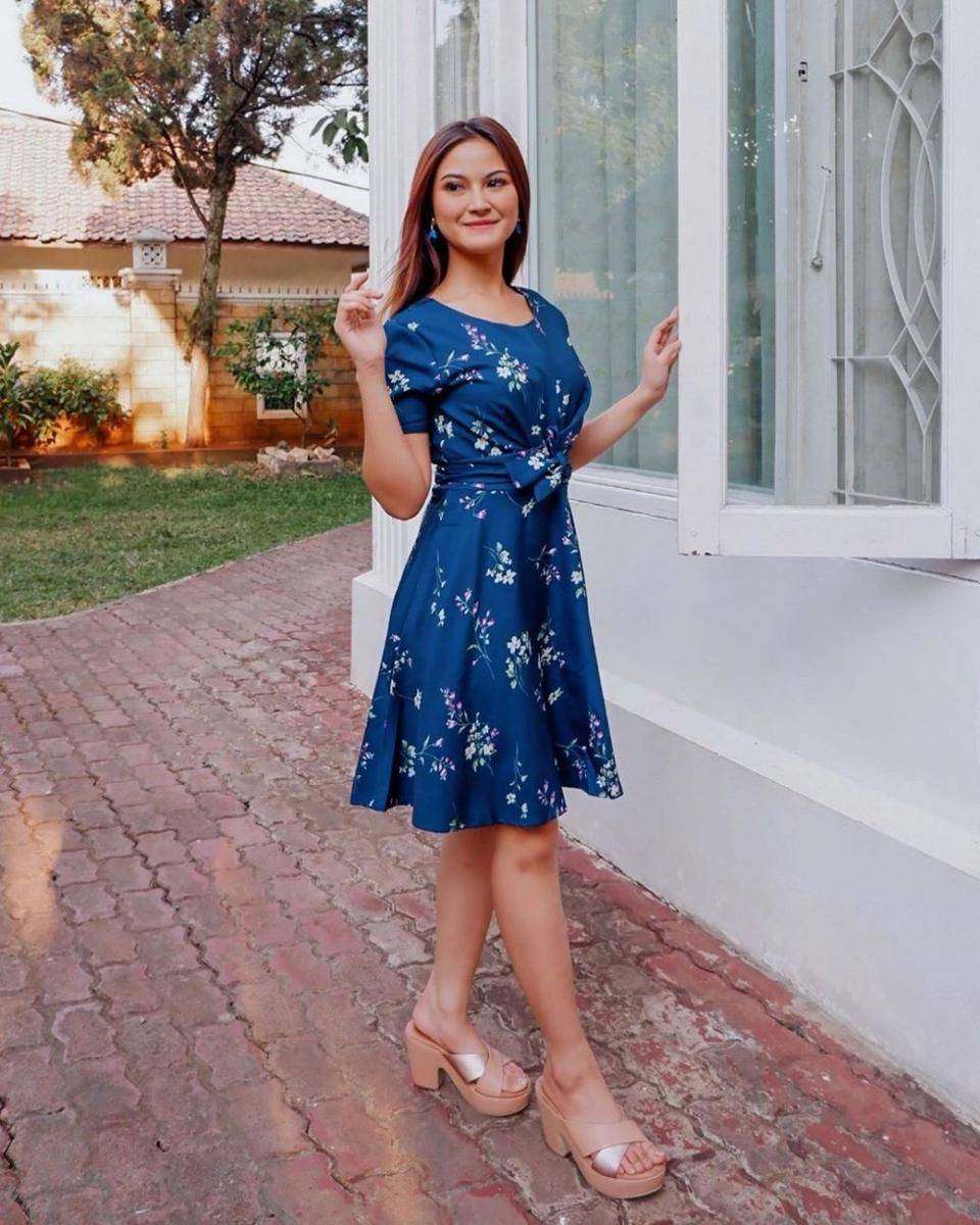 instagram.com/gabriellalarasati