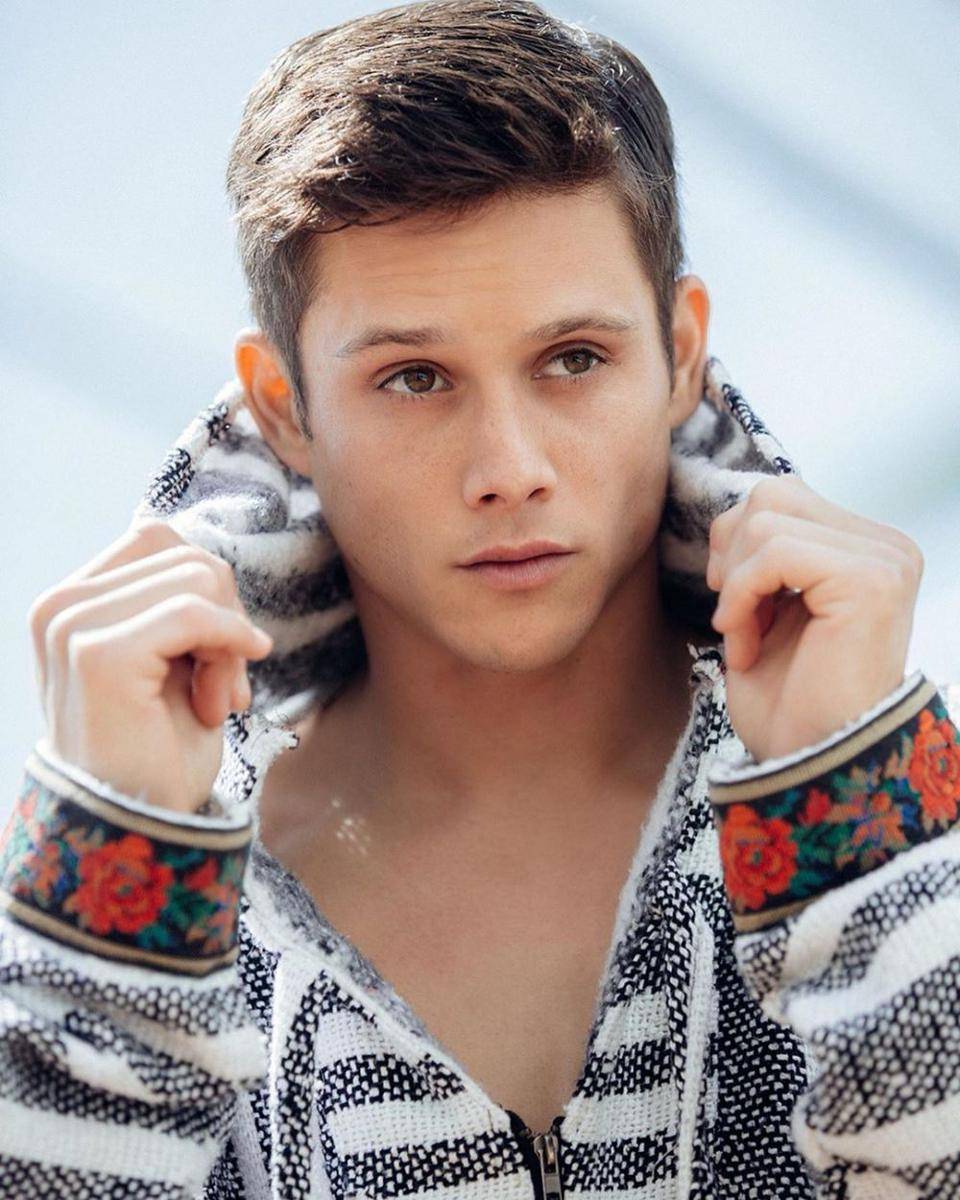 Instagram.com/timothygranaderos