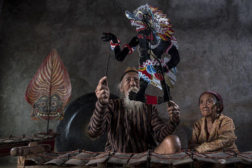 5 Peribahasa Daerah Ini Ajarkan Arti Persaudaraan, Rukun Yuk!