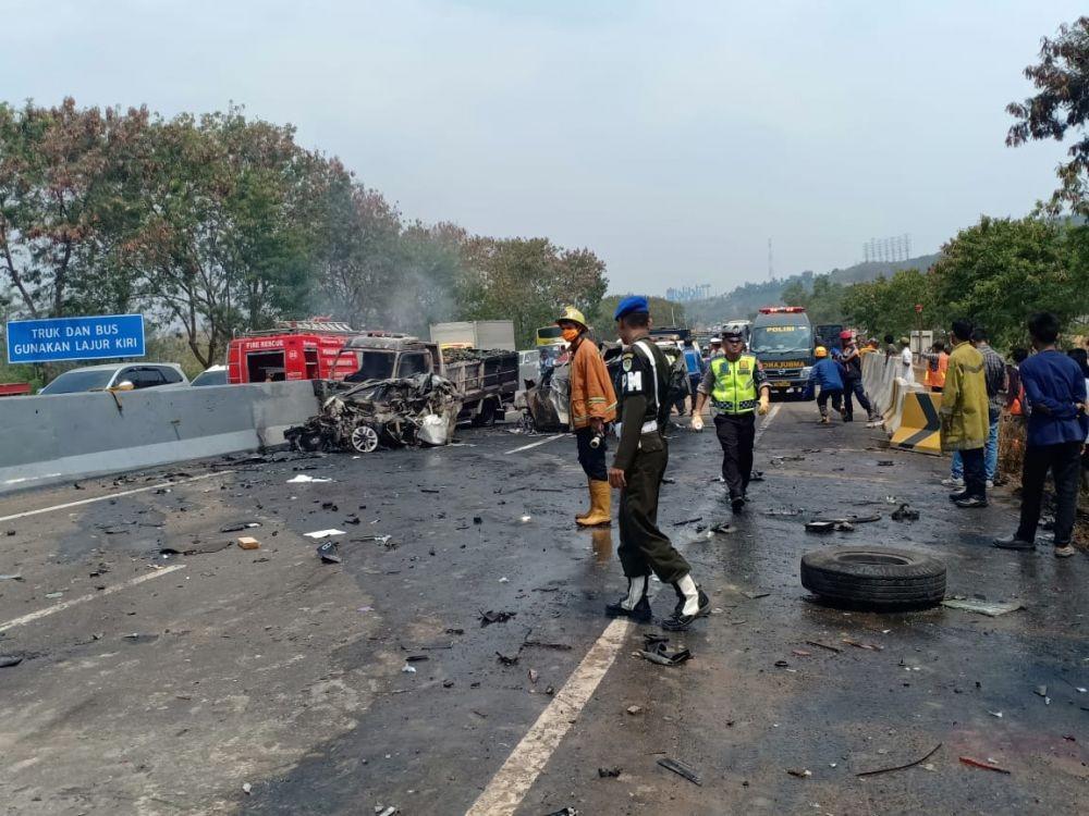 Cerita Horor di Tol Cipularang, Mobil Mogok dan Senyum Misterius