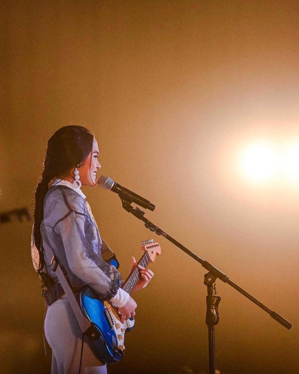 Instagram.com/sherylsheinafia