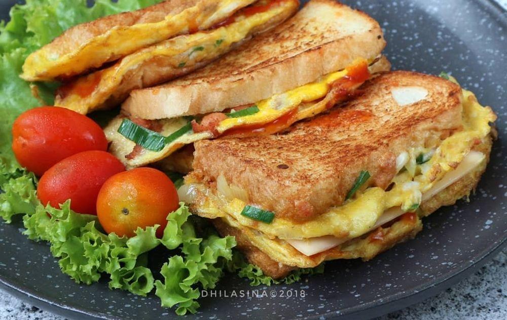 Resep Roti John ala Anak Kos yang Sederhana dan Mudah