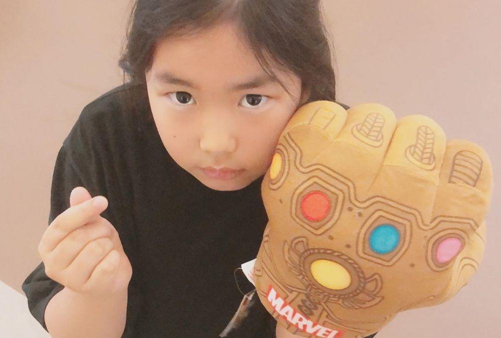 10 Potret Terbaru Haru, Anak Tablo yang Lama Tak Muncul di Layar Kaca