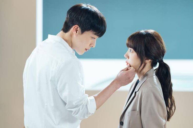 twitter.com/CJnDrama