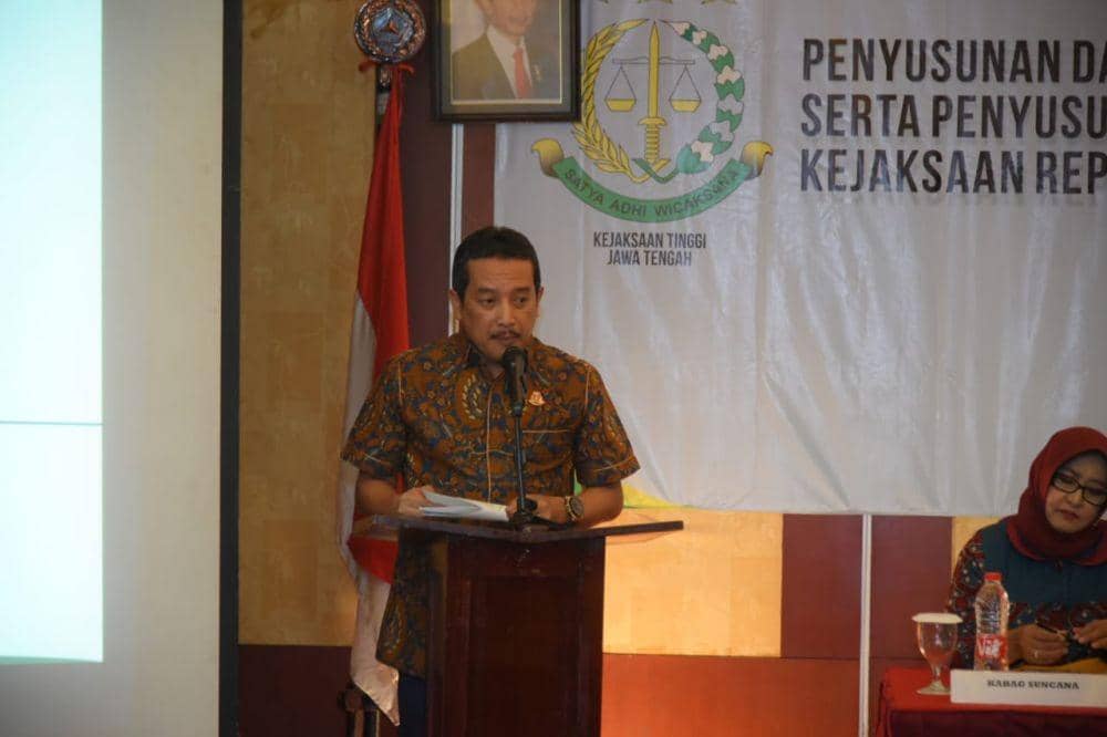 twitter.com/Penkum_KTJateng