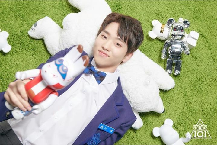7 Potret Lee Hyeop dari Produce X 101 hingga W Project 4