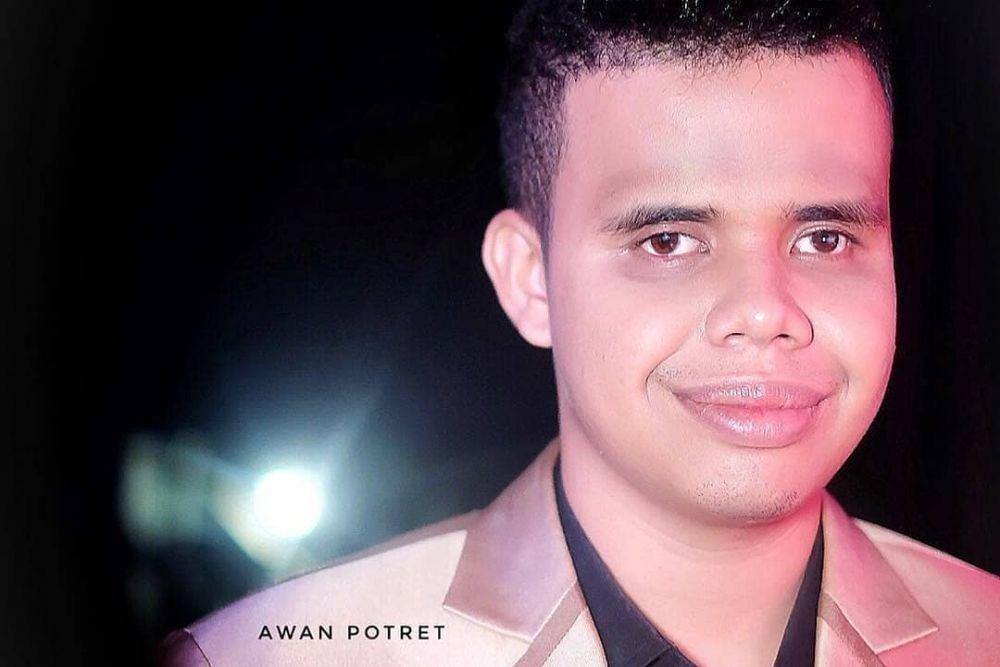 Memiliki Keterbatasan Penglihatan, Ini 10 Potret Menawan Arif Lida