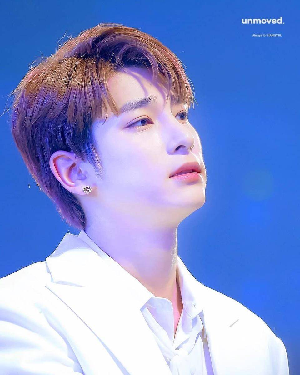 Instagram.com/officialhangyul