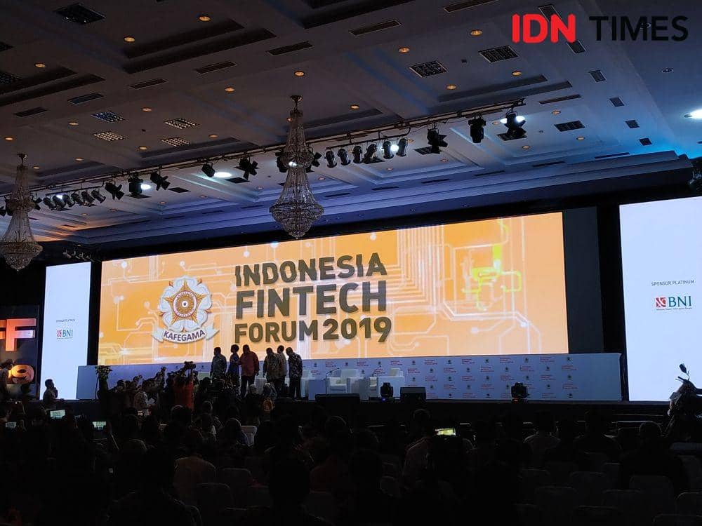 700 Fintech Ilegal Ditutup OJK, Waspada sebelum Pinjam Uang
