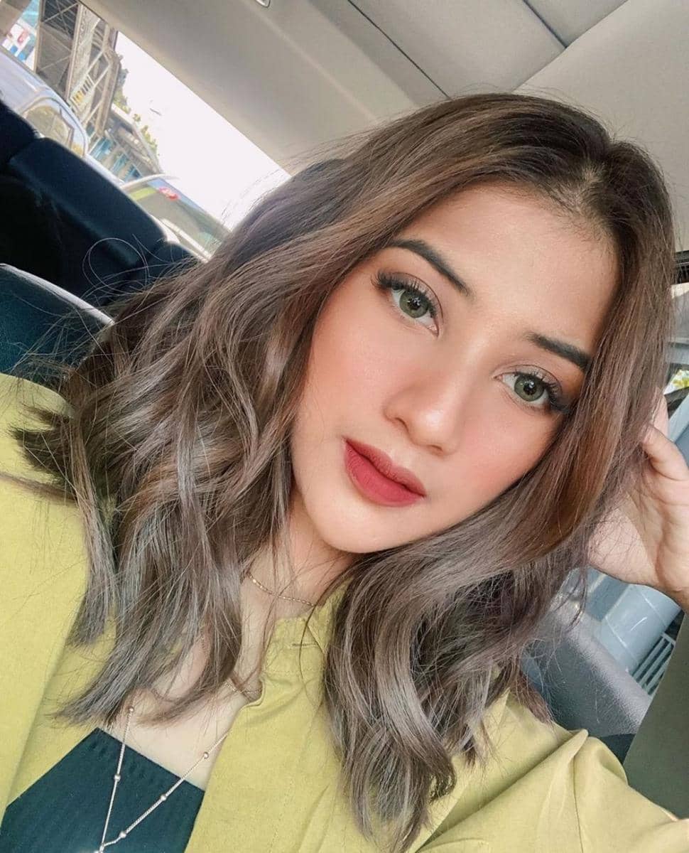 10 Potret Menawan Fita Anggriani, Bak Masih Gadis Remaja!