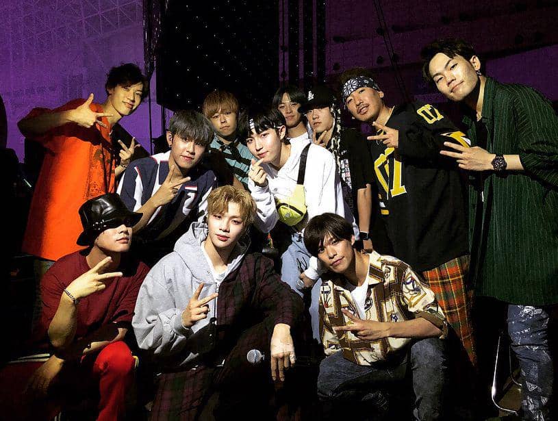 instagram.com/ren.yan_g/