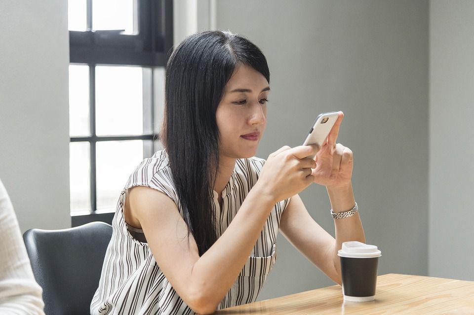 5 Alasan Simpel Orang Bahagia Jadi Netizen Nyinyir, Kamu Termasuk?