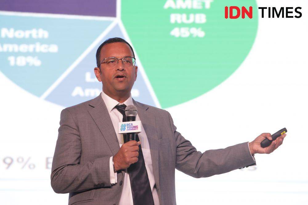 Hemant Bakshi dalam acara BCA Young Community Conference 2019 di Hotel Kempinski, Jakarta. 3 September 2019. IDN Times/Hana Adi Perdana