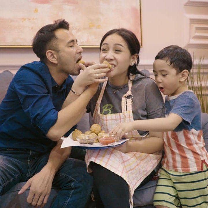 instagram.com/raffinagita1717