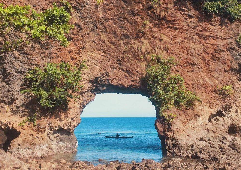instagram.com/exploreambon