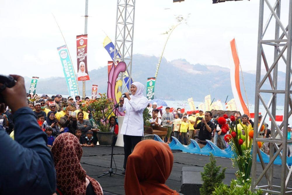 Khofifah Kenalkan Teknologi Penyegaran Ikan dengan Daun Kesemek
