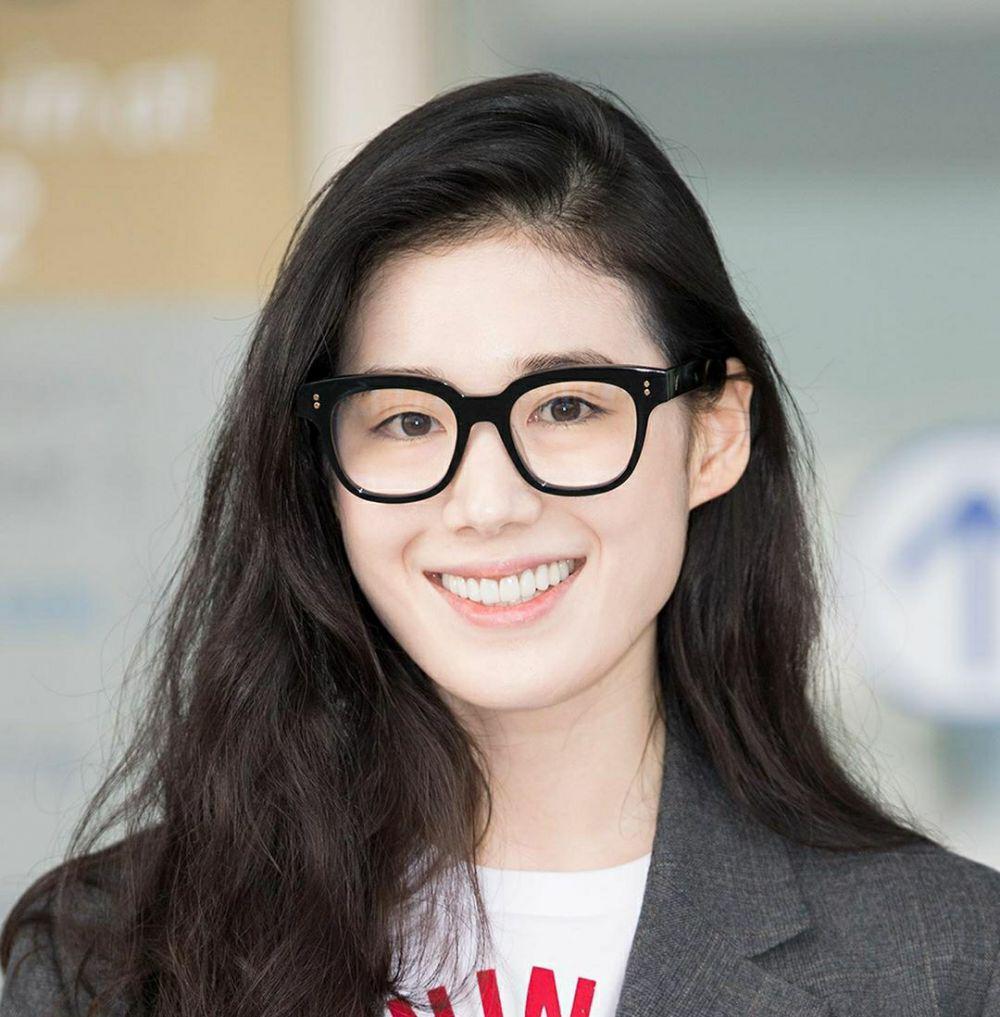 10 Pesona Jung Eun Chae yang Bikin Meleleh, Dibilang Mirip Skrillex!