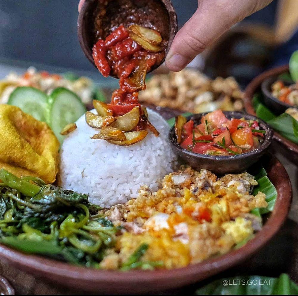 Instagram.com/lets.go.eat