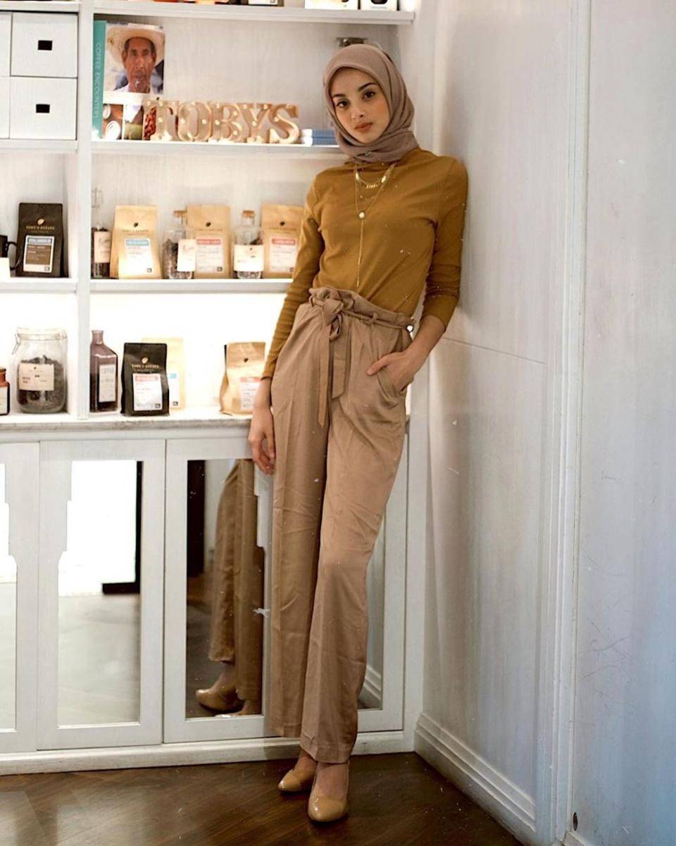 instagram.com/ghina