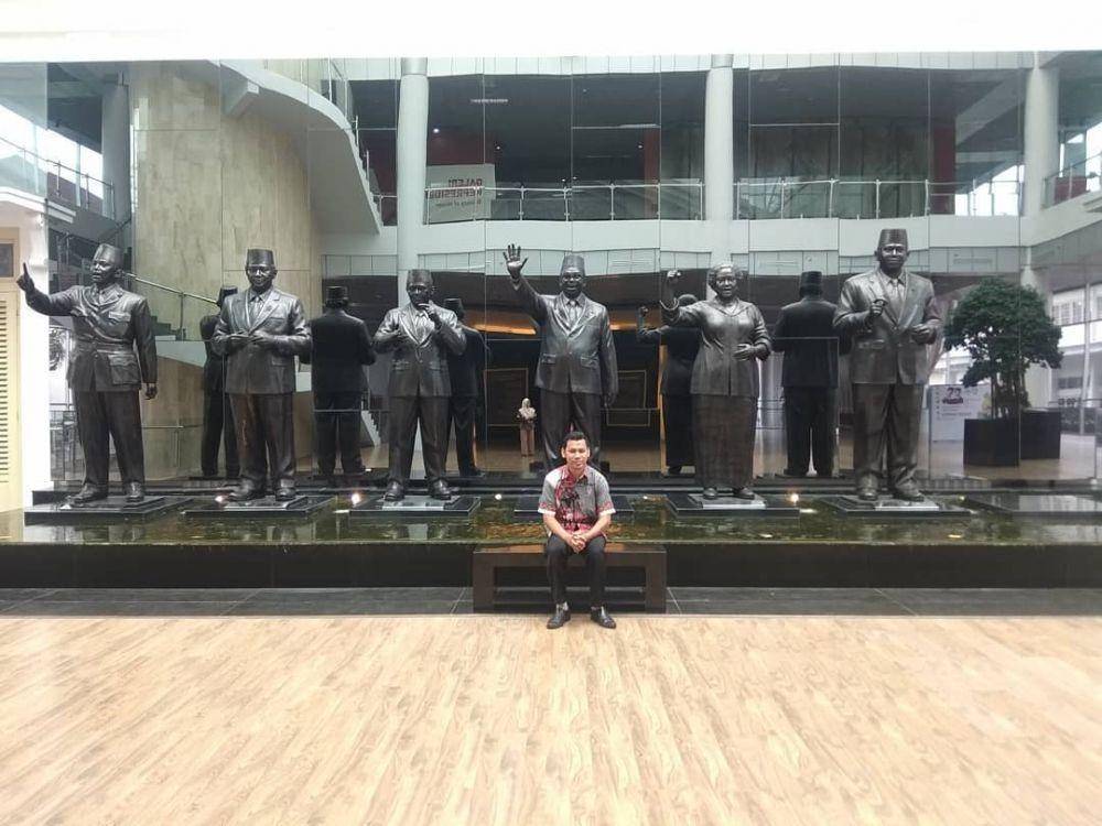 instagram.com/yogaandhika21