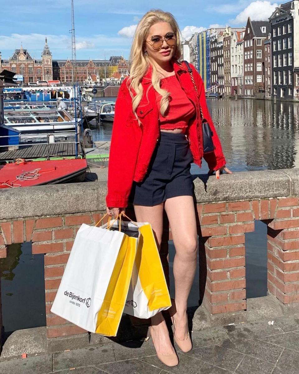 Instagram.com/solenachaniago