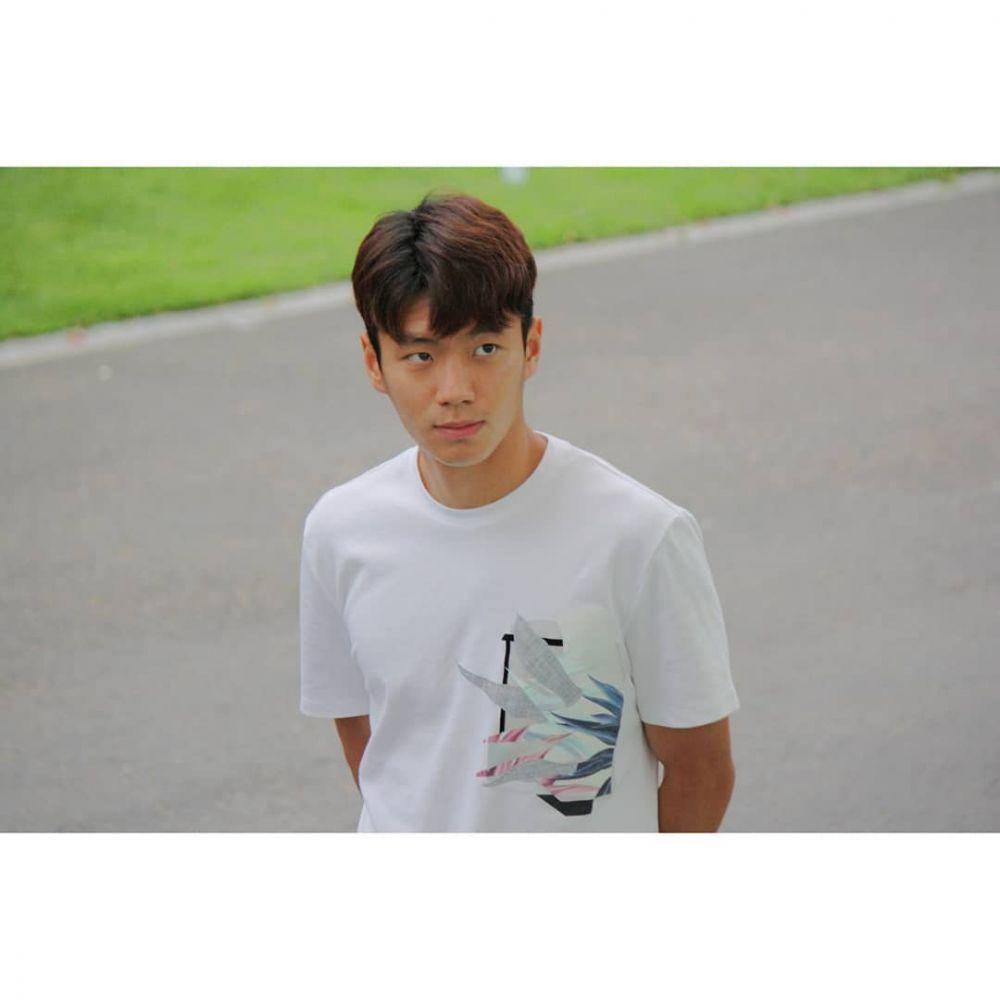 instagram.com/yu_00_01