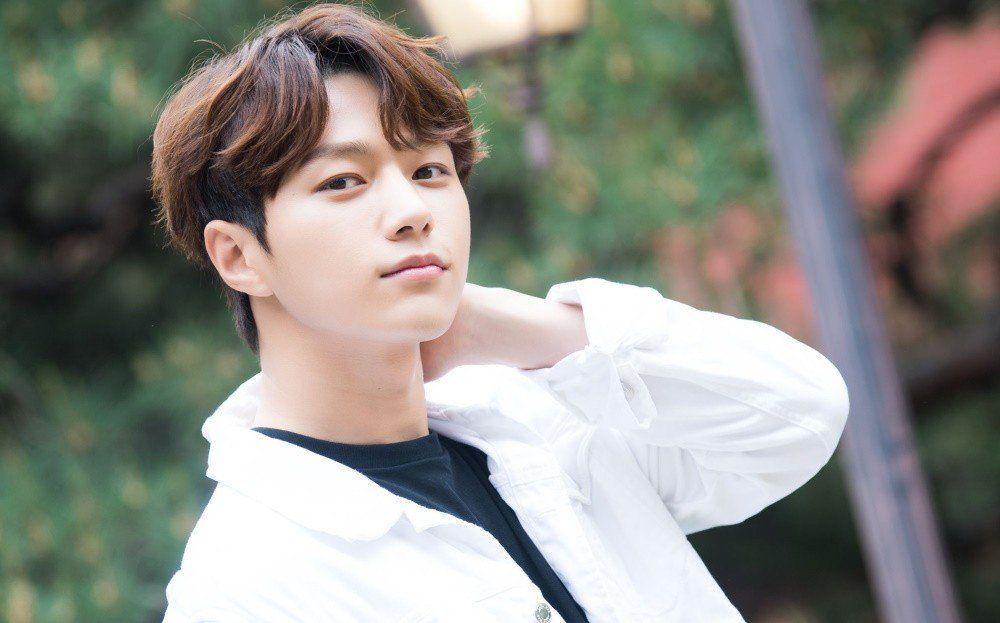 Lama Bergabung, 6 Idol KPop Ini Akhirnya Pilih Keluar Agensi di 2019