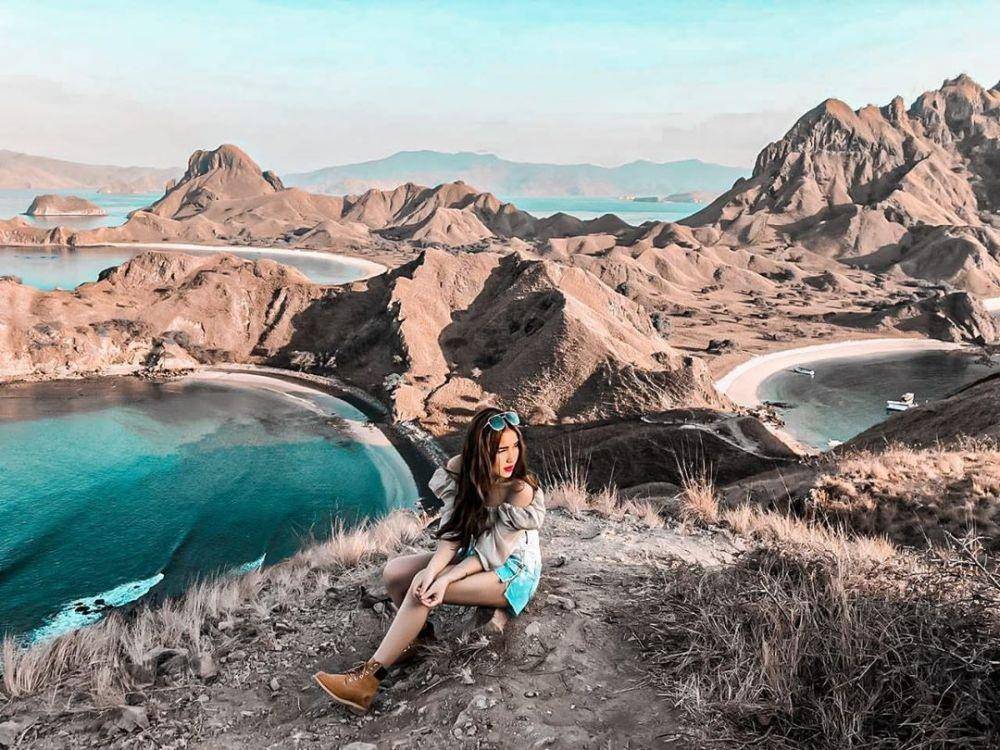 instagram.com/ayutingting92