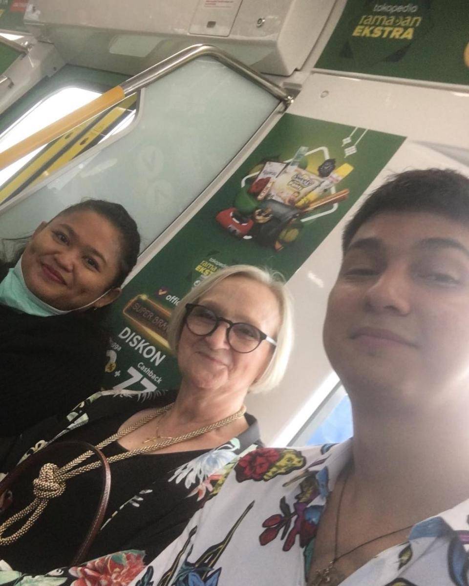 instagram.com/marcelldarwin