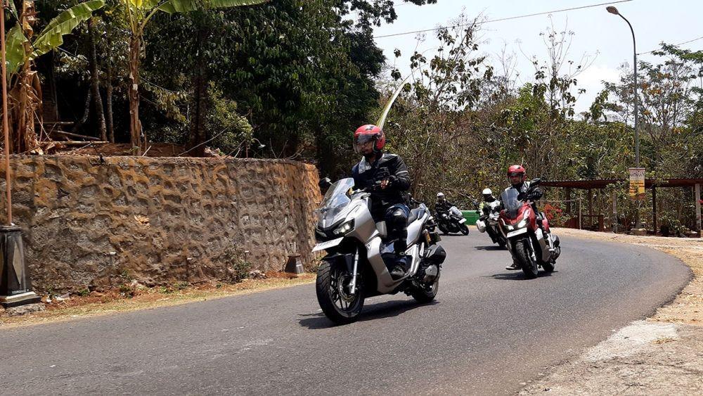 Rekomendasi Intercom Helm Rp500 Ribuan, Bisa Ngobrol Sama Biker Lain