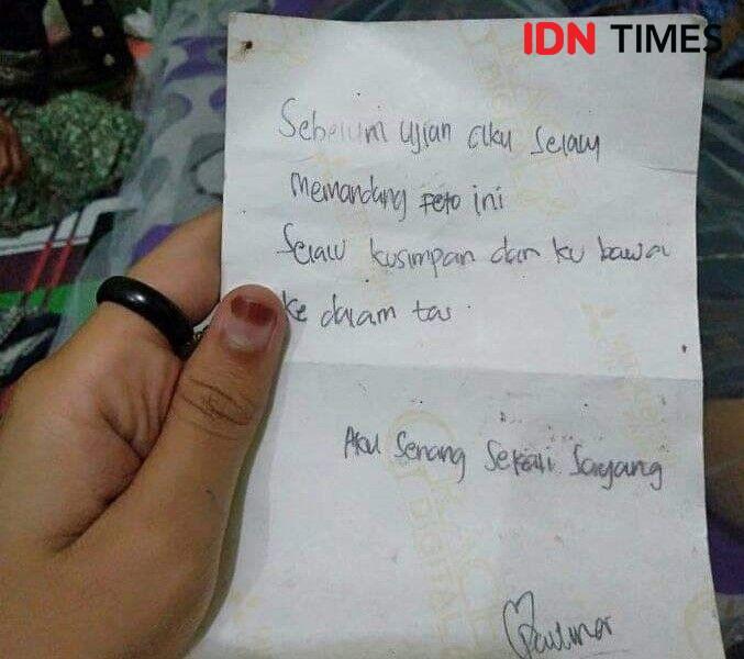 Kisah Cinta Ketua Komunitas Pecinta Alam & Pacarnya yang Dipisah Maut