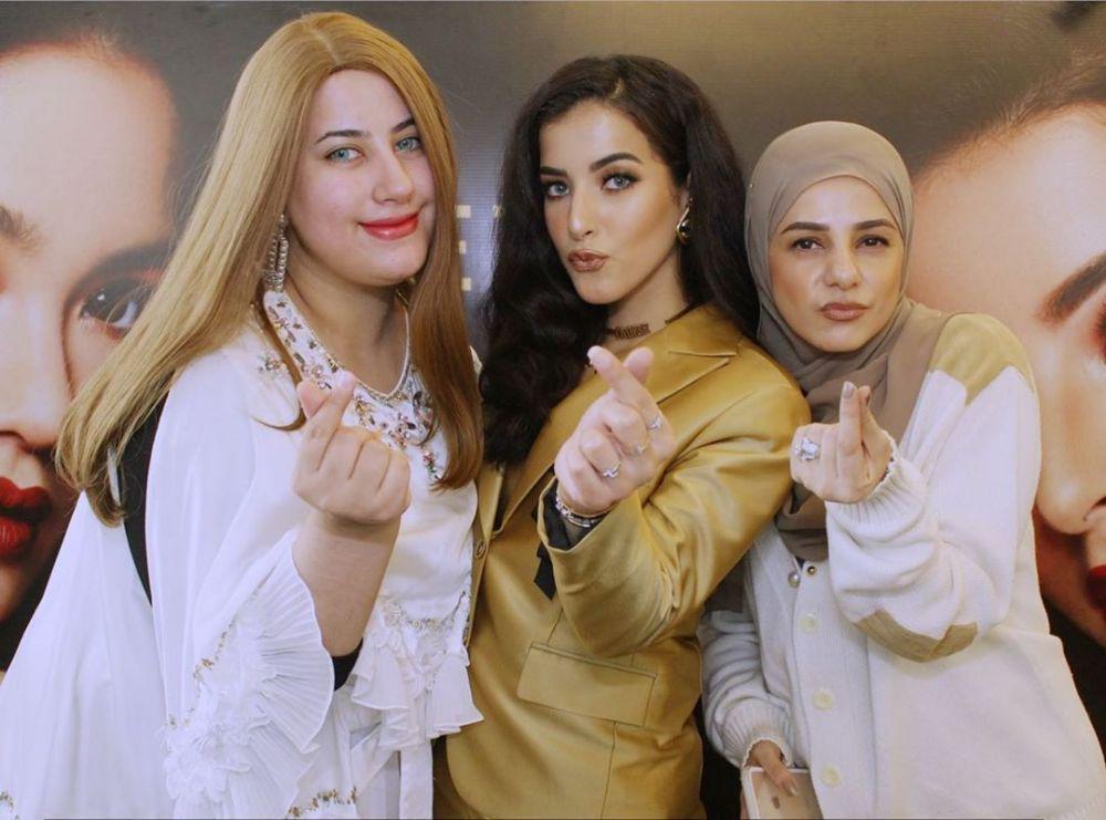 10 Potret Selvi Salavia, Kakak Tasya Farasya yang Tak Kalah Memesona