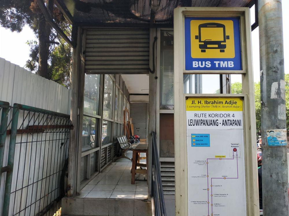 Tak Fungsi, Halte TMB di Bandung Senilai Rp1,2 Miliar Mulai Dibongkar