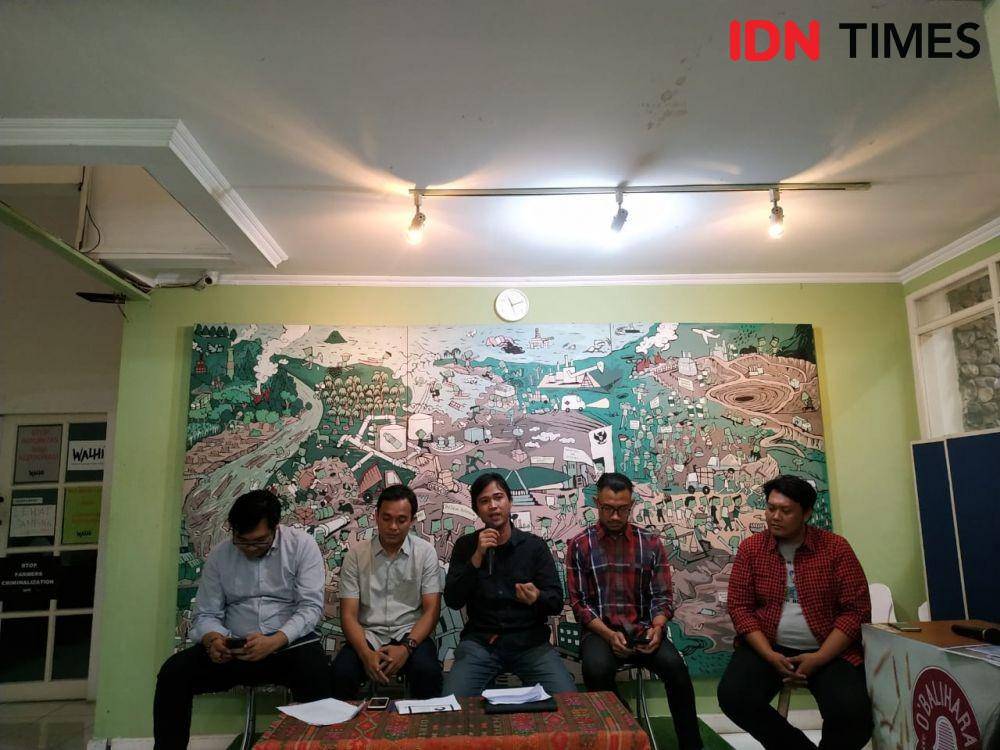 Ilustrasi kegiatan Walhi Sumsel (IDN Times/Aldzah Fatimah Aditya)
