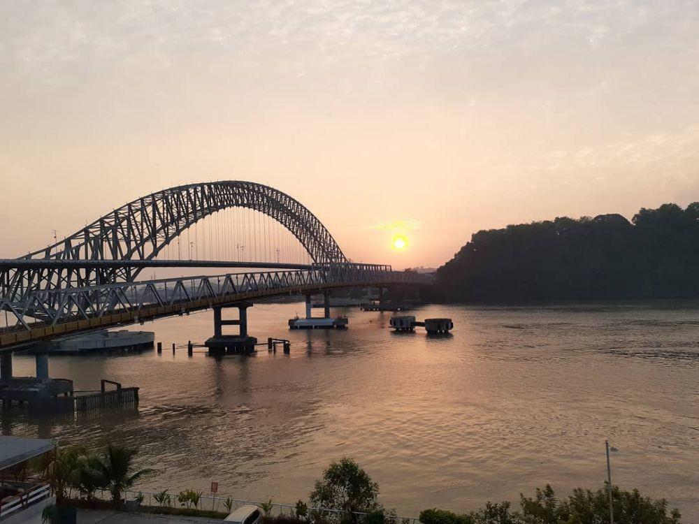 Jembatan Mahakam: Ikon Samarinda yang Penuh Sejarah dan Pesona