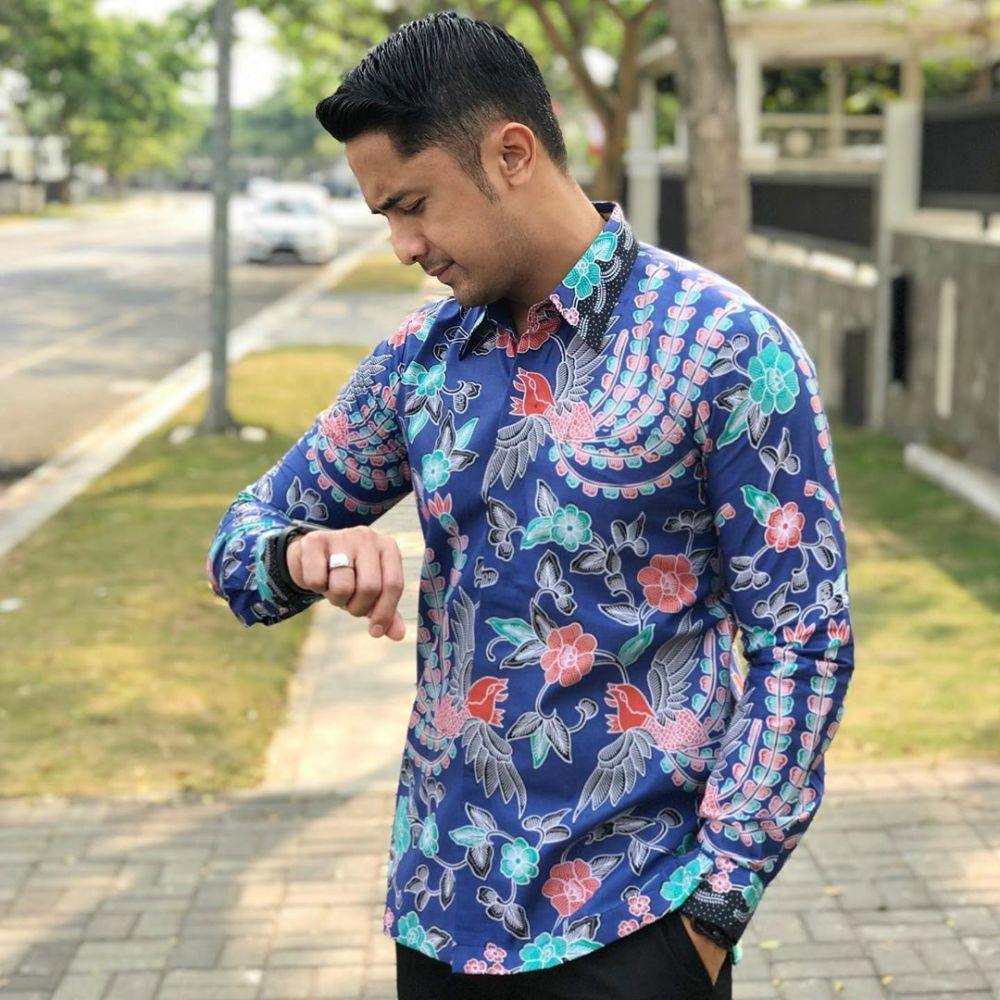 instagram.com/hengkykurniawan