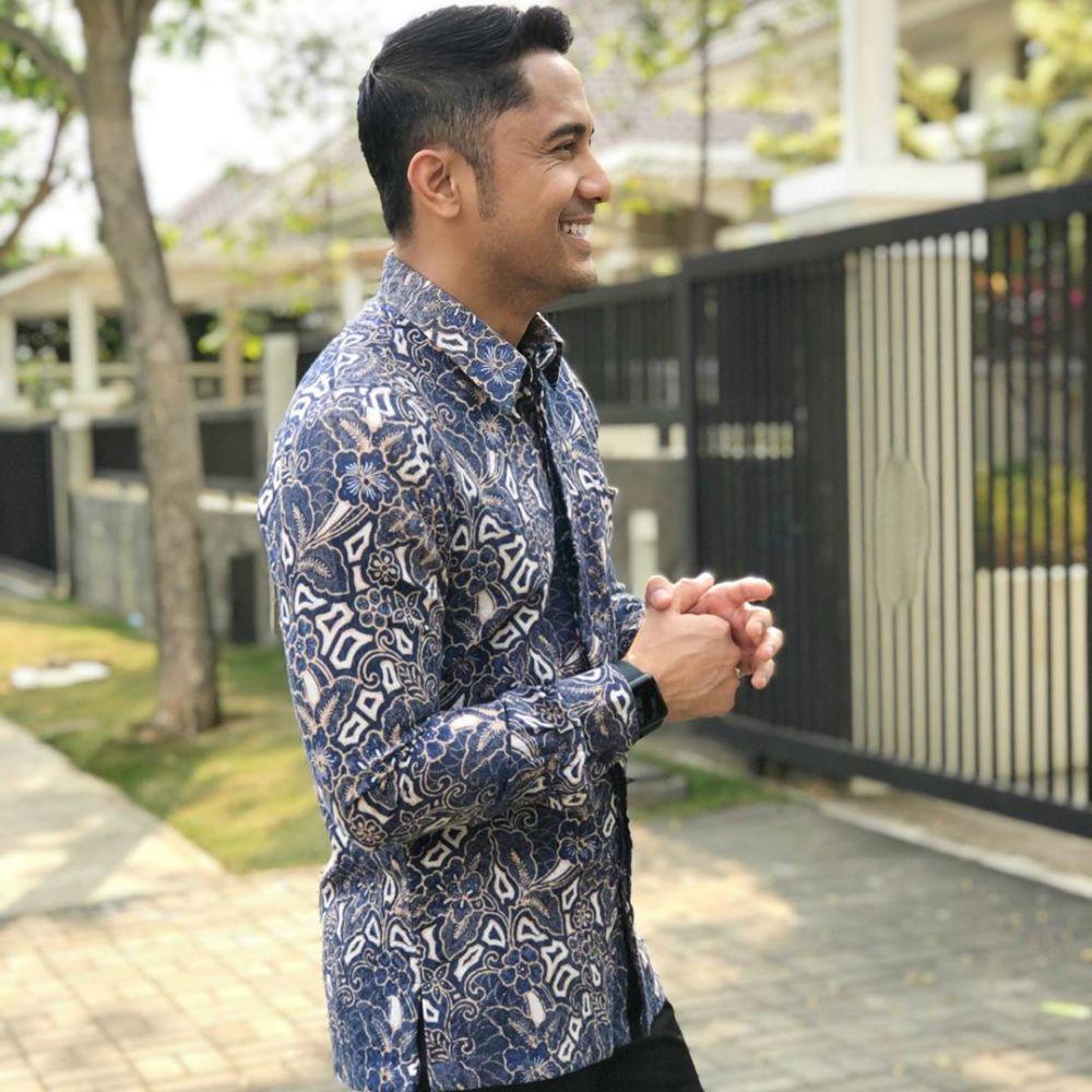 instagram.com/hengkykurniawan