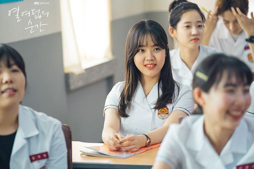 Kim Hyang Gi di drama Moment at Eighteen (mtv.jtbc.joins.com)