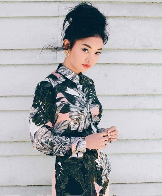 instagram.com/@lanacondor