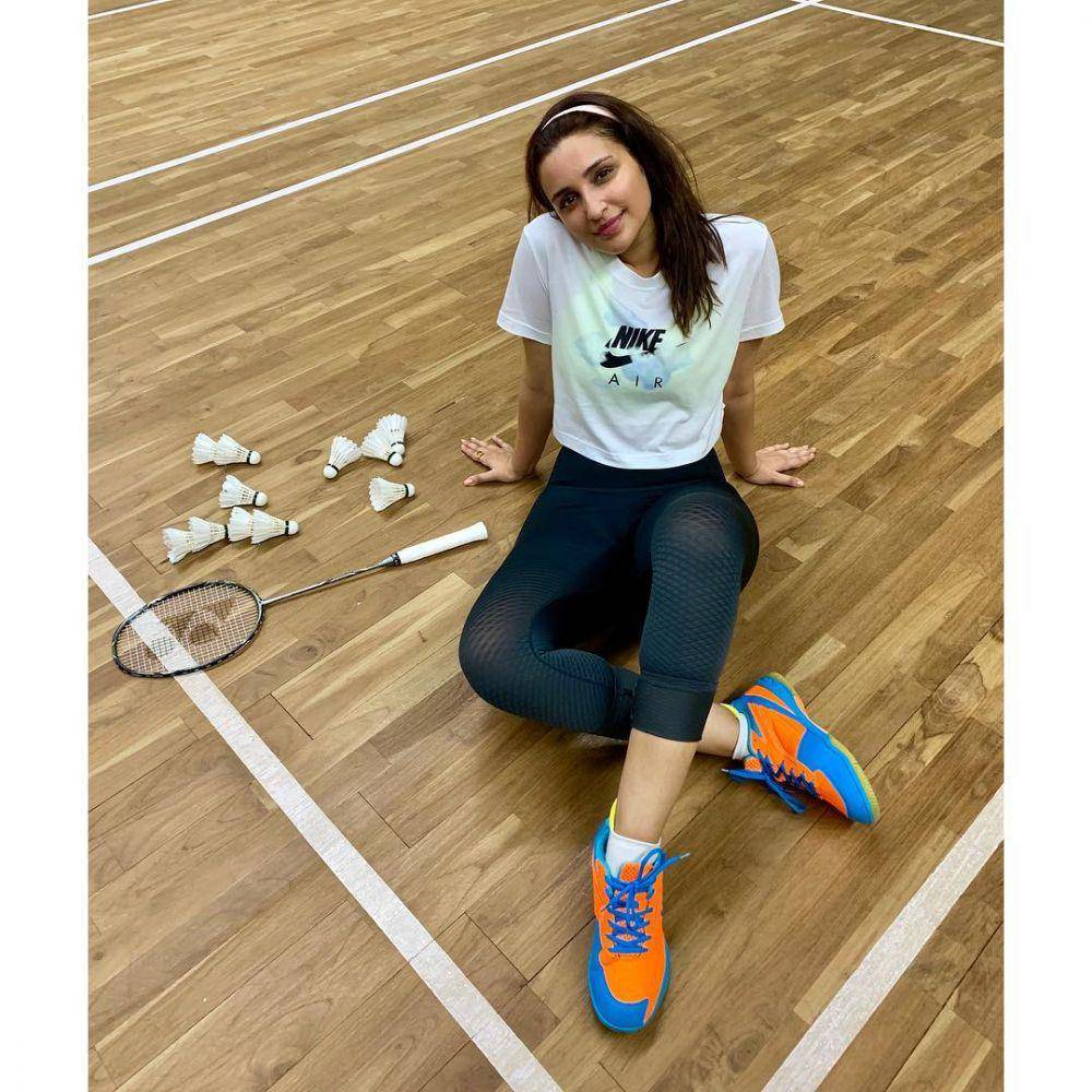 instagram.com/parineetichopra