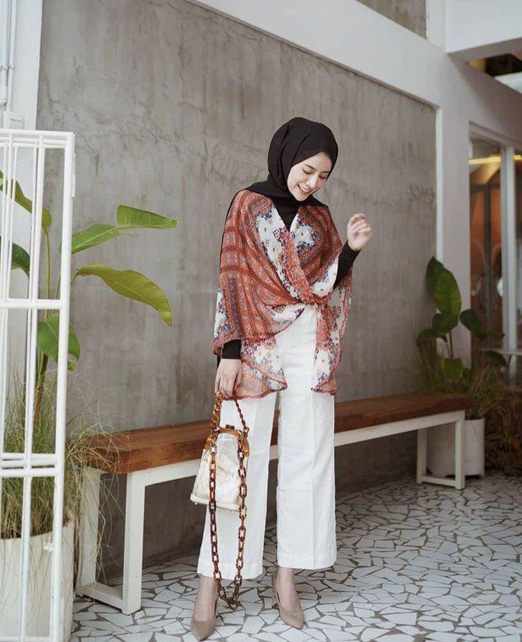 Instagram.com/aghniapunjabi