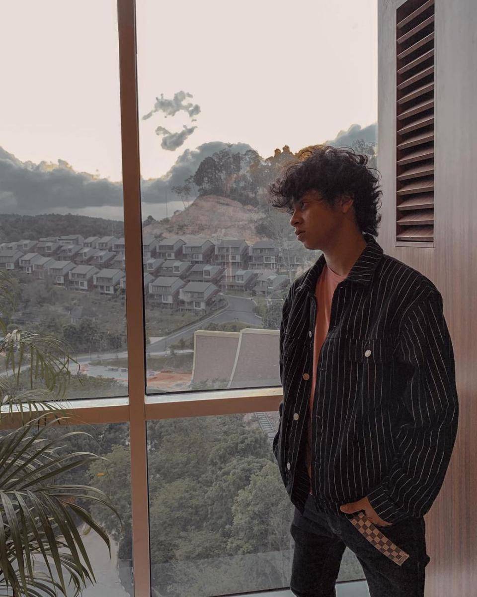 instagram/bastiansteel