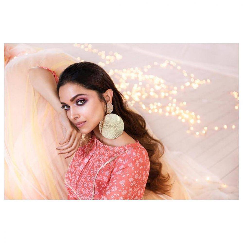 instagram.com/deepikapadukone/