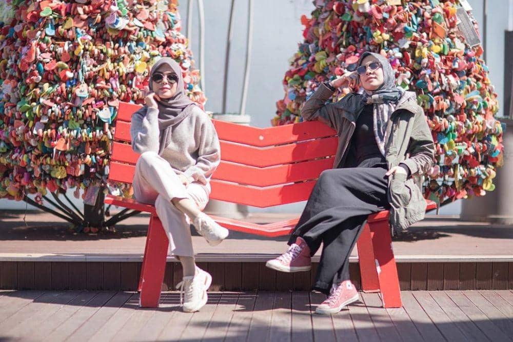 instagram.com/henliauw