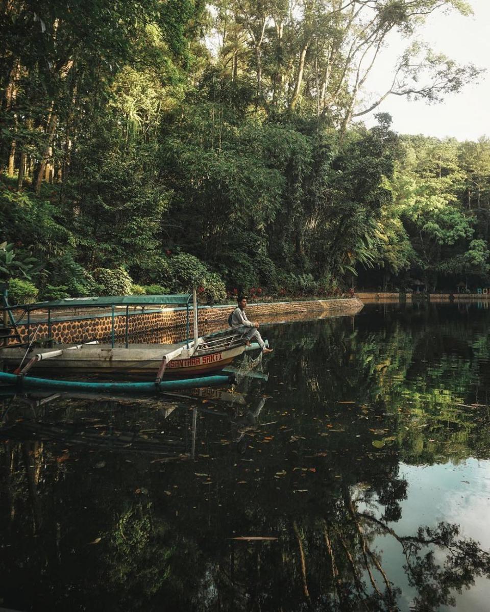 Tempat Wisata Rowo Bayu Banyuwangi yang Dikaitkan KKN Desa Penari